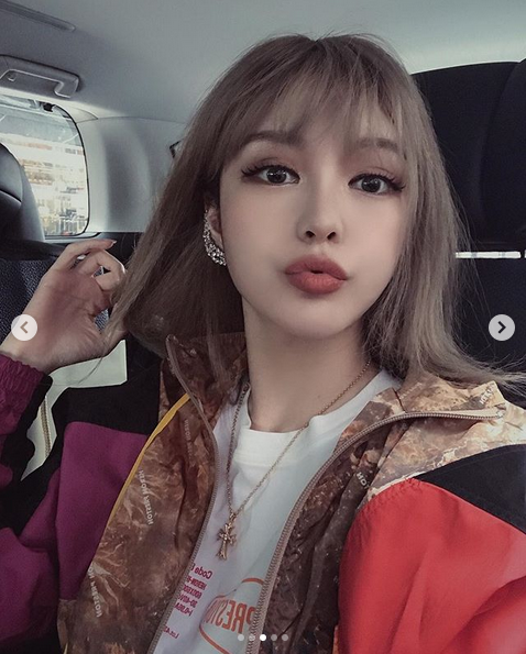 罗志祥女友整容是怎么回事？罗志祥女友整容8P高清照(图)  周扬青个人资料