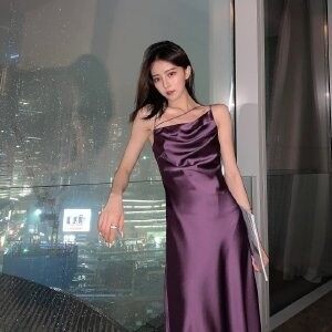 65页PPT女主角项思醒自拍照片