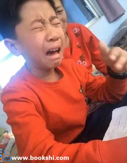 年度最惨小学生是怎么回事？为什么被评为年度最惨小学生?